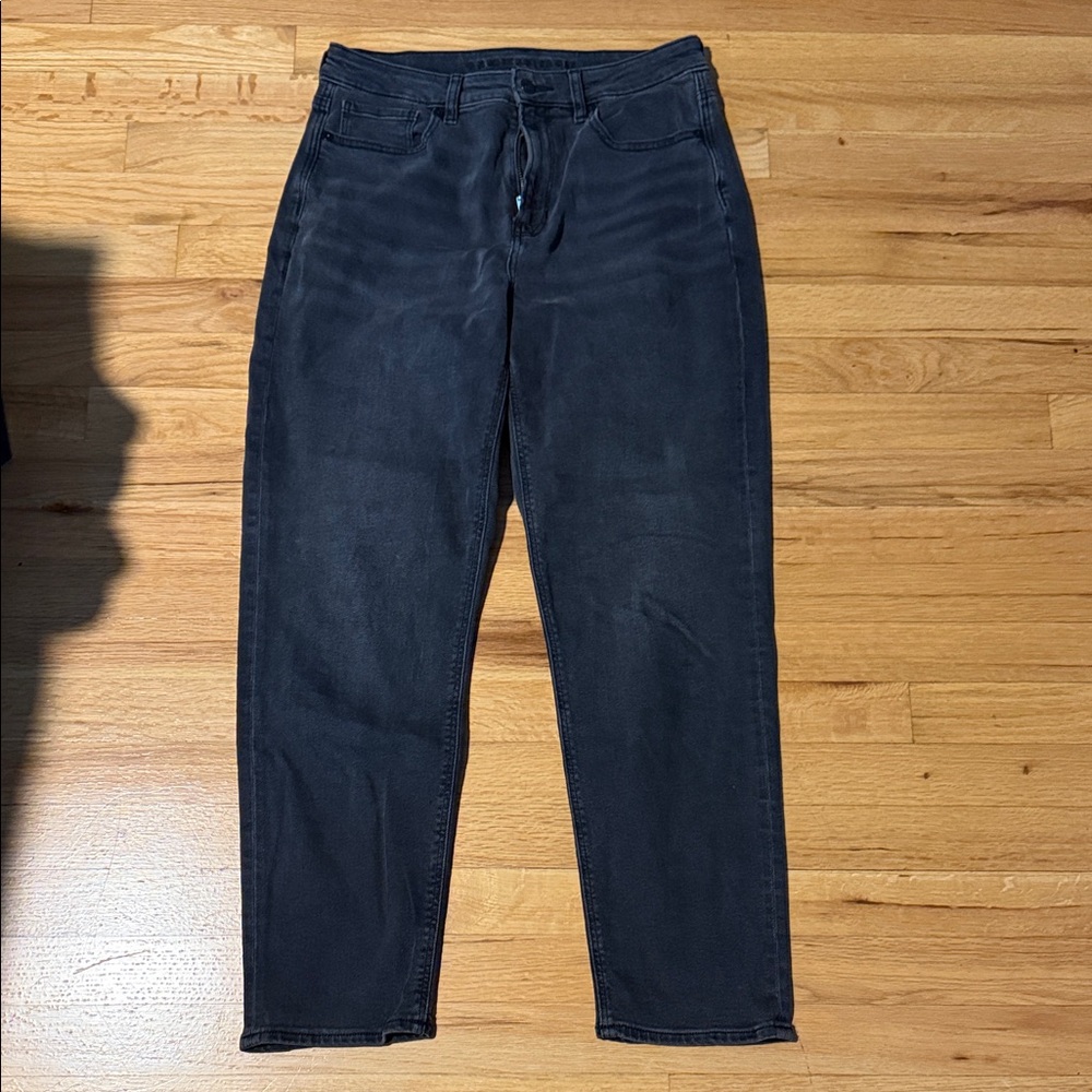American Eagle Outfitters Black Stretch “Mom” Jeans